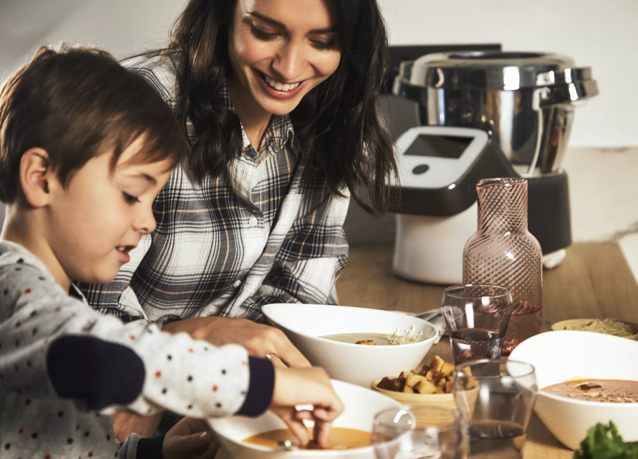 Moulinex I-Companion Touch XL YY4637FG Kookrobot - 12 Programma's - 9 Accessoires - Geconnecteerde Weegschaal Cheap
